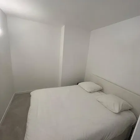 Apartment Joli T2 Tres Bien Situe *